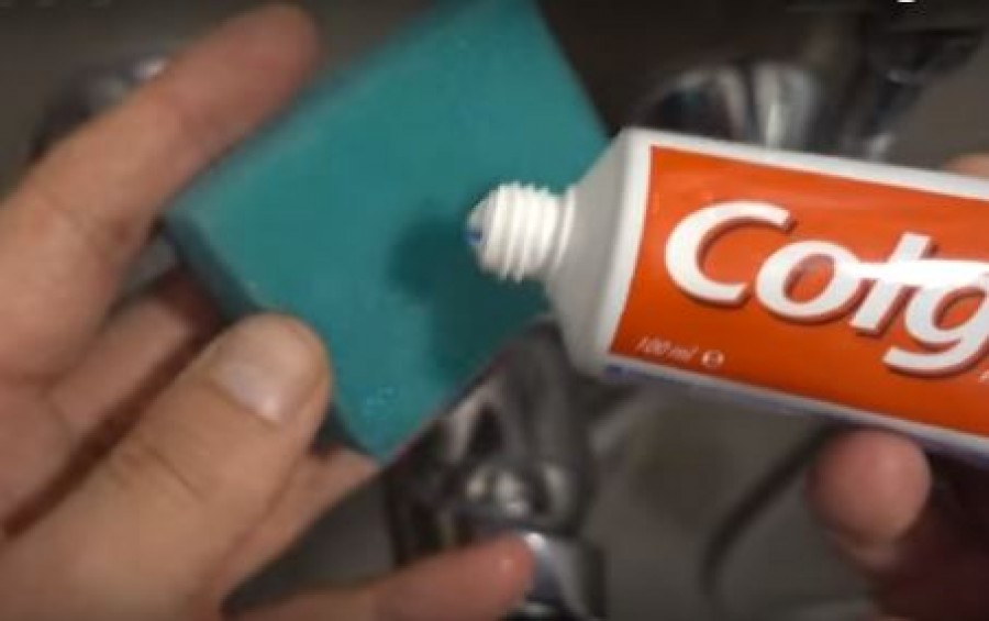 You Can Use Toothpaste To Remove Water Stains